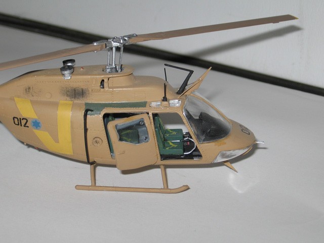 kit_air_pictures/bell206_02d.jpg