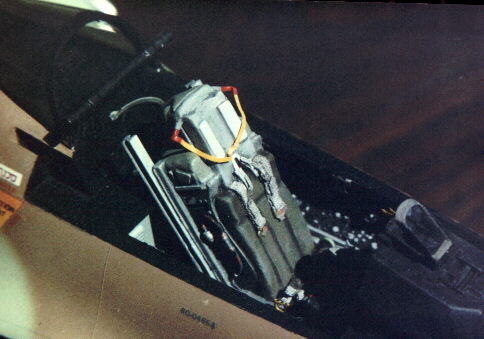 kit_air_pictures/f16_02c.jpg