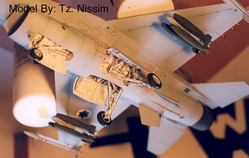 kit_air_pictures/f16_04c.jpg