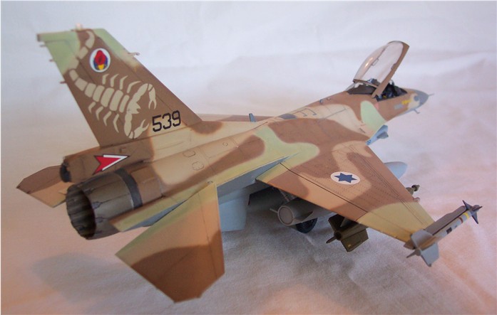 kit_air_pictures/f16_05c.jpg