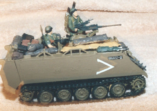M113