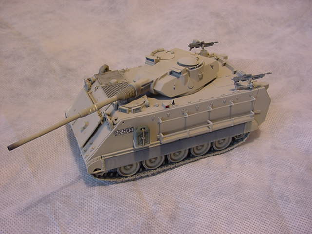 kit_veh_pictures/m113_07c.jpg
