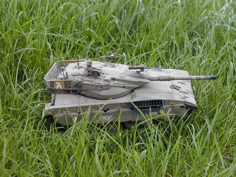 kit_veh_pictures/merkava2_07b.jpg