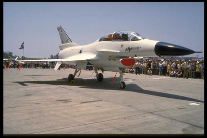 ref_air_pictures/lavi/wwwm7491.jpg