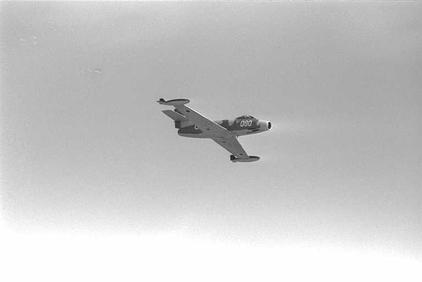ref_air_pictures/ouragan/wwwm7465.jpg