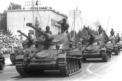 ref_veh_pictures/amx/amx13_02.jpg