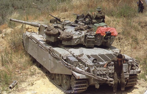 ref_veh_pictures/centurion/shot09.jpg
